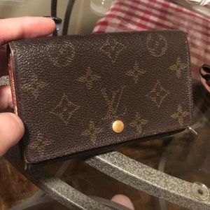 Louis Vuitton Porte Monnaie Tresor wallet